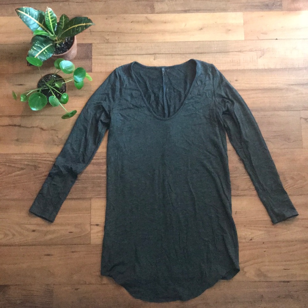 Long sleeve fitted dress
